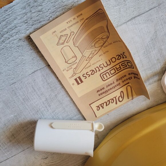Vintage Osrow Steamstress II Handheld Fabric Steamer With Box - Picture 2 of 6
